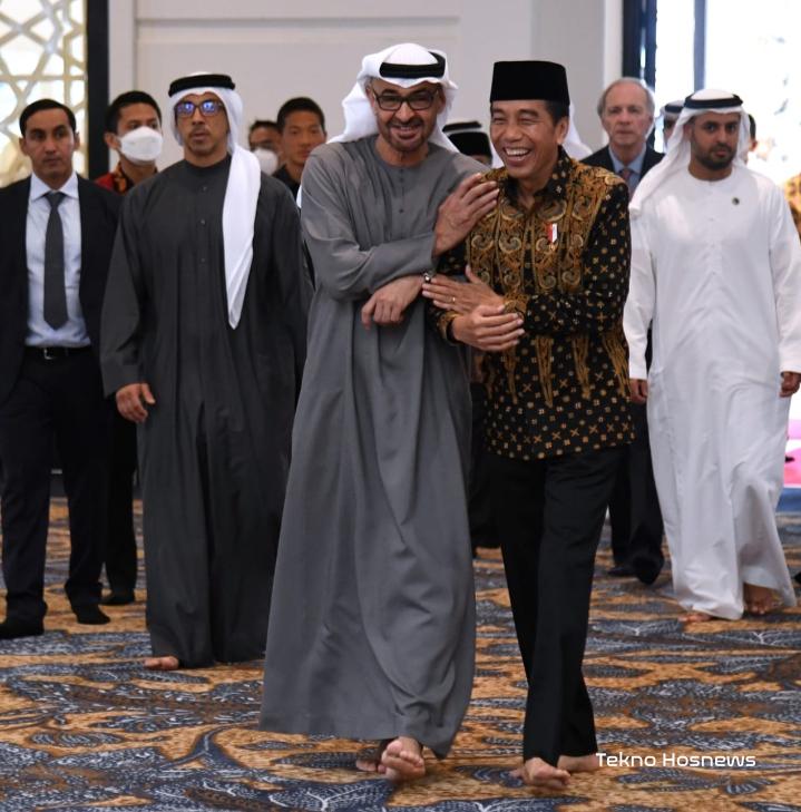 Presiden Jokowi Dan Presiden MBZ Resmikan Masjid Raya Sheikh Zayed Di