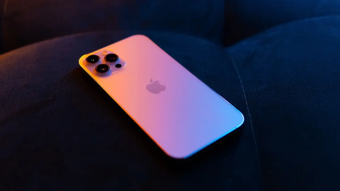 iPhone Ultra