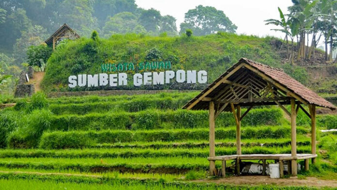 Wisata Sumber Gempong di MojoKerto Harga Tiket dan Lokasi