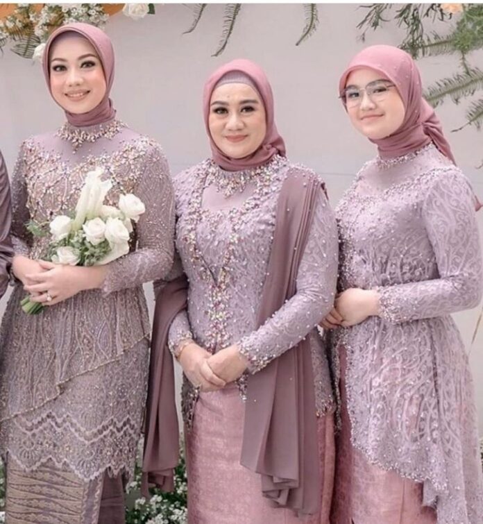 Model Kebaya Untuk Orang Gemuk Agar Terlihat Langsing