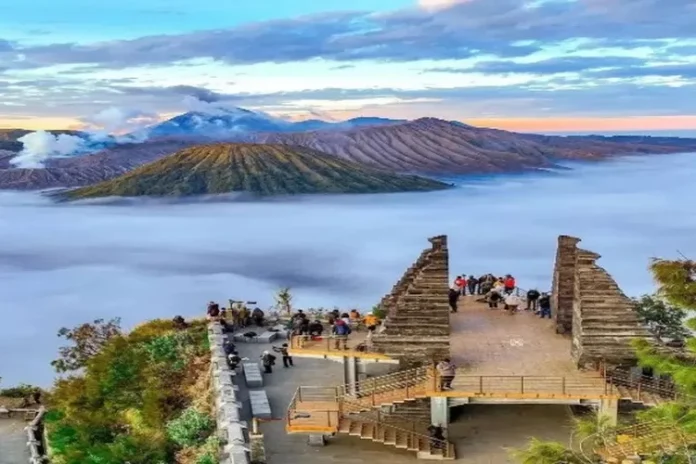 6+ Tempat Liburan Lebaran di Jawa Timur Terbaru 2025