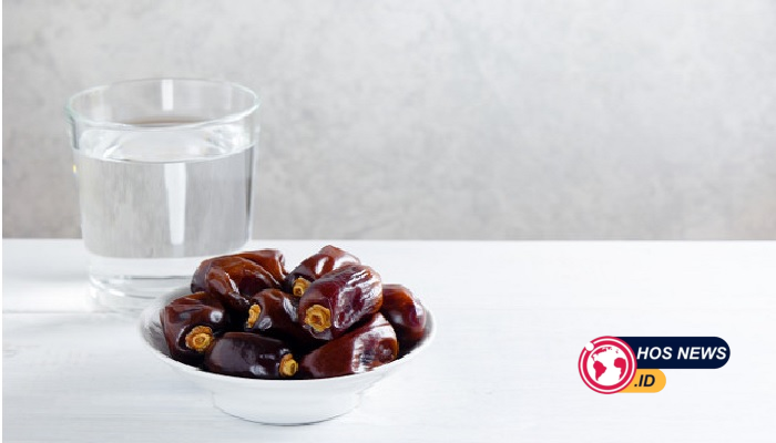 Kurma & Air Putih