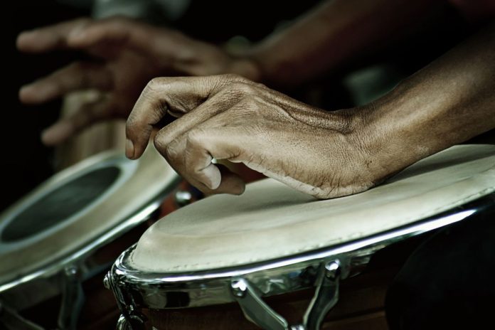 Lirik Lagu Cinta Merah Jambu Dangdut Terbaru 2025